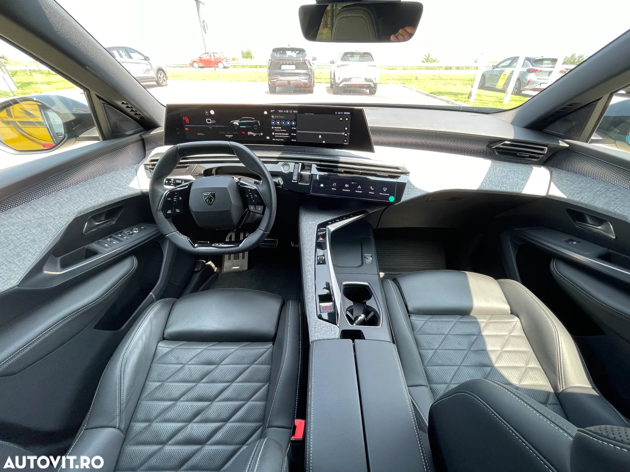 Peugeot 3008 1.2 MHEV 136 e-DCS6 GT - 14