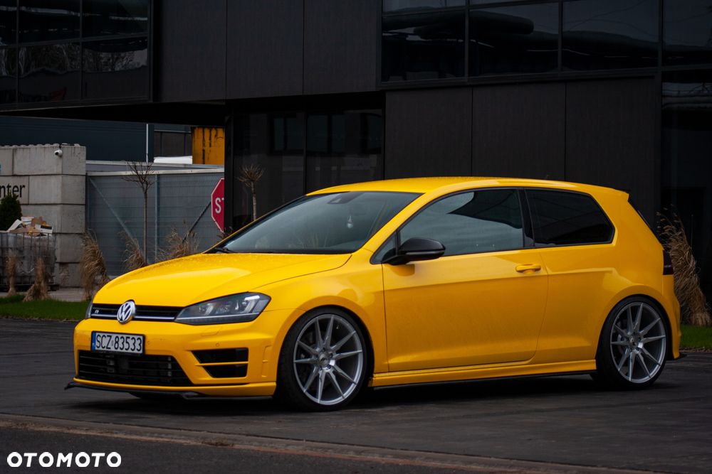 Volkswagen Golf - 6