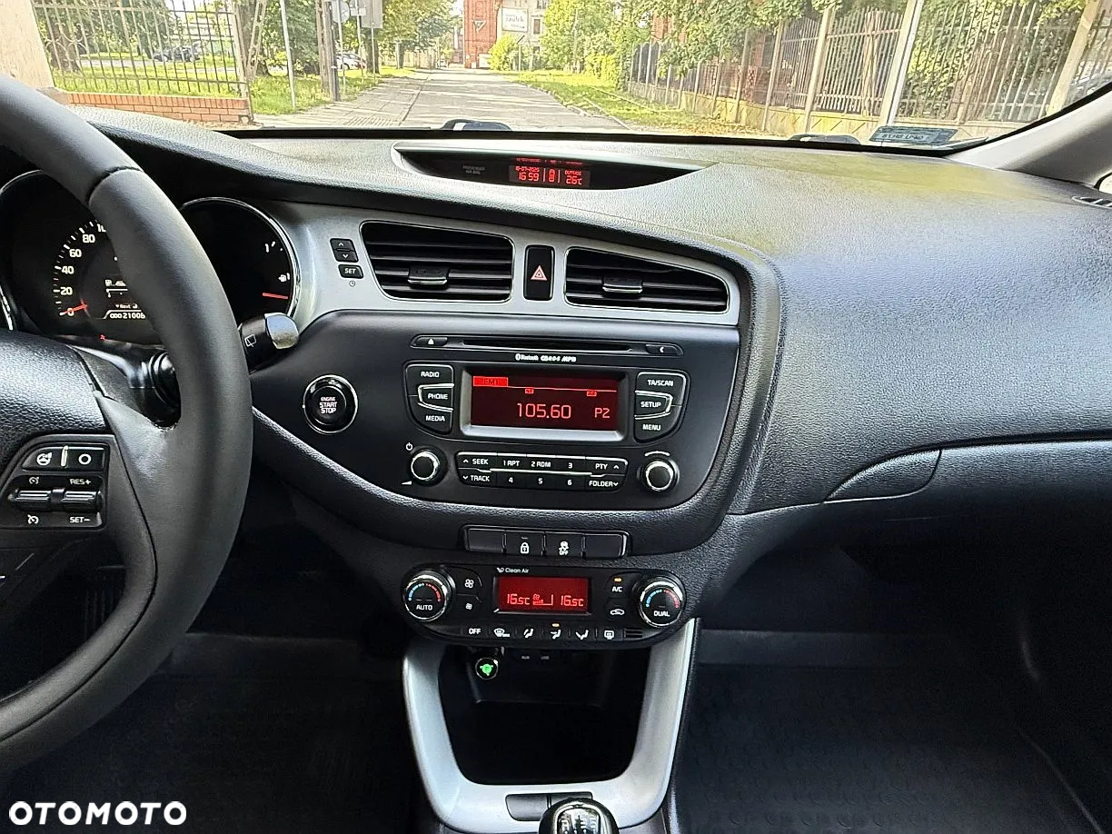 Kia Ceed Cee'd 1.6 CRDi L - 19