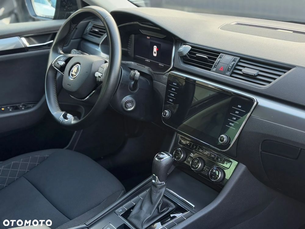 Skoda Superb 1.5 TSI Active DSG - 8