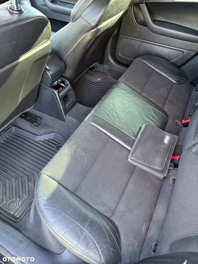 Audi A3 Sportback 2.0 TDI DPF S line Sportpaket - 7