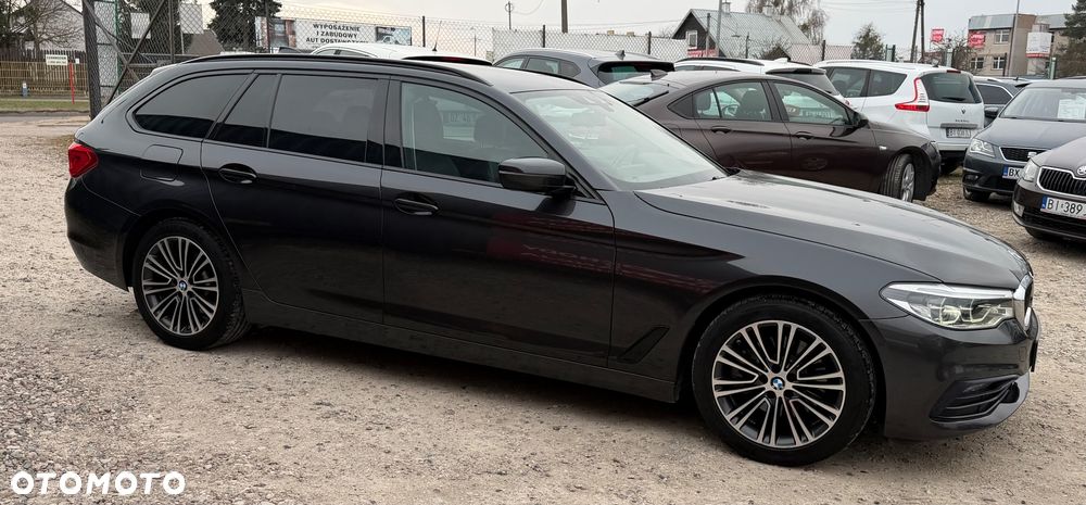 BMW Seria 5 520d M Sport Edition - 28