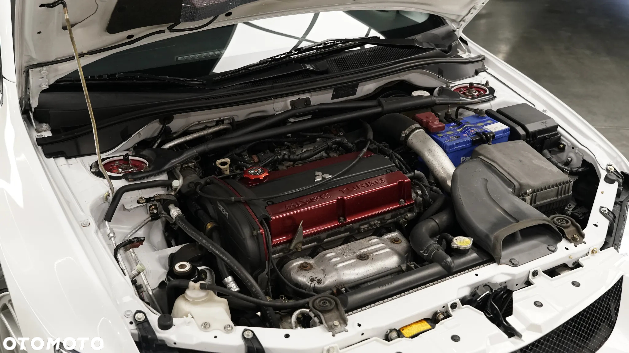 Mitsubishi Lancer Evolution IX - 8