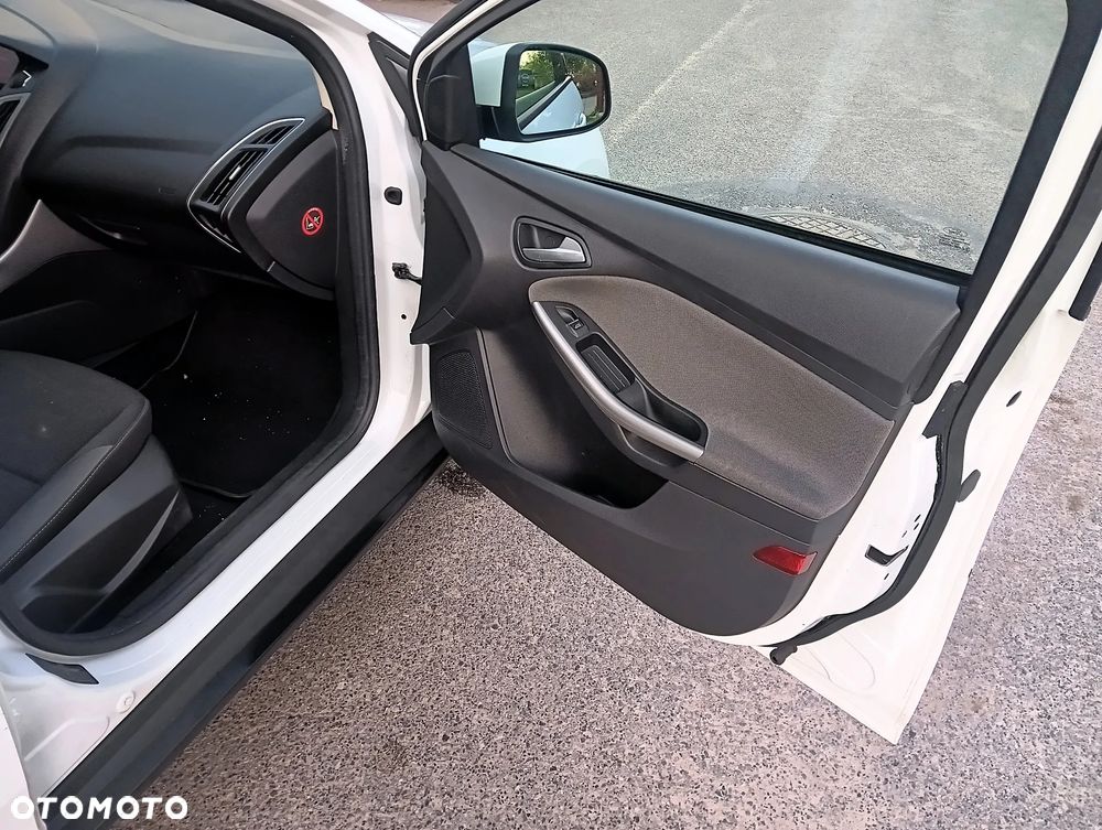 Ford Focus 1.6 TDCi DPF Start-Stopp-System Trend - 20