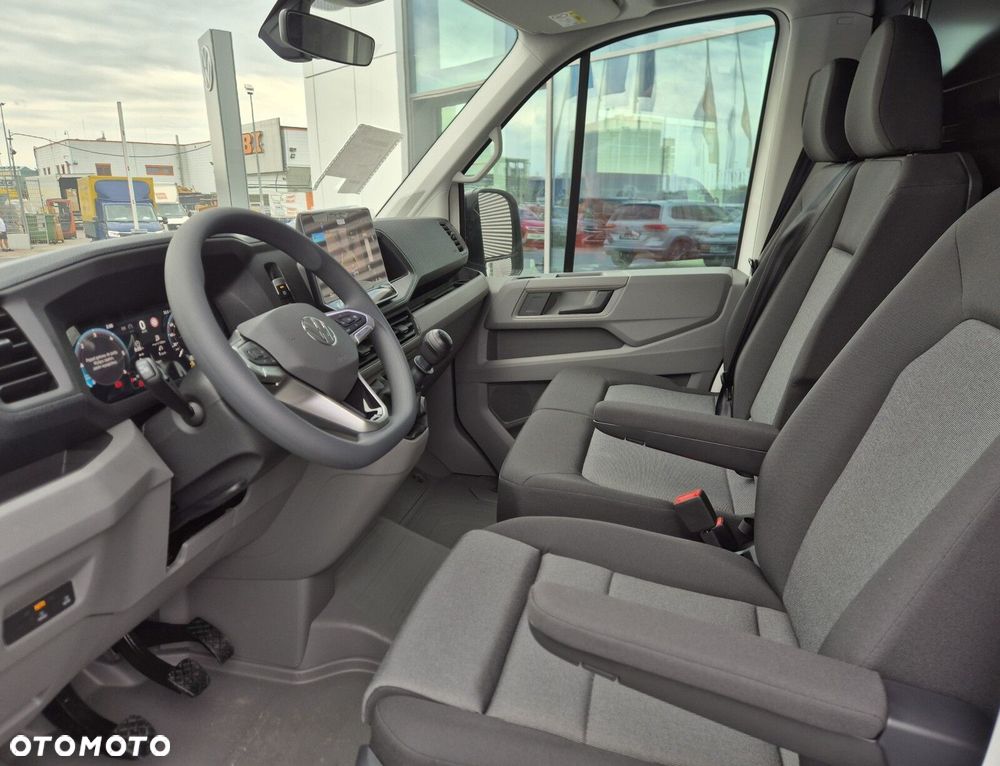 Volkswagen Crafter 2.0 TDI Manual - 12