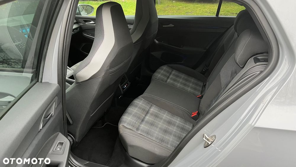 Volkswagen Golf 2.0 TDI GTD DSG - 19