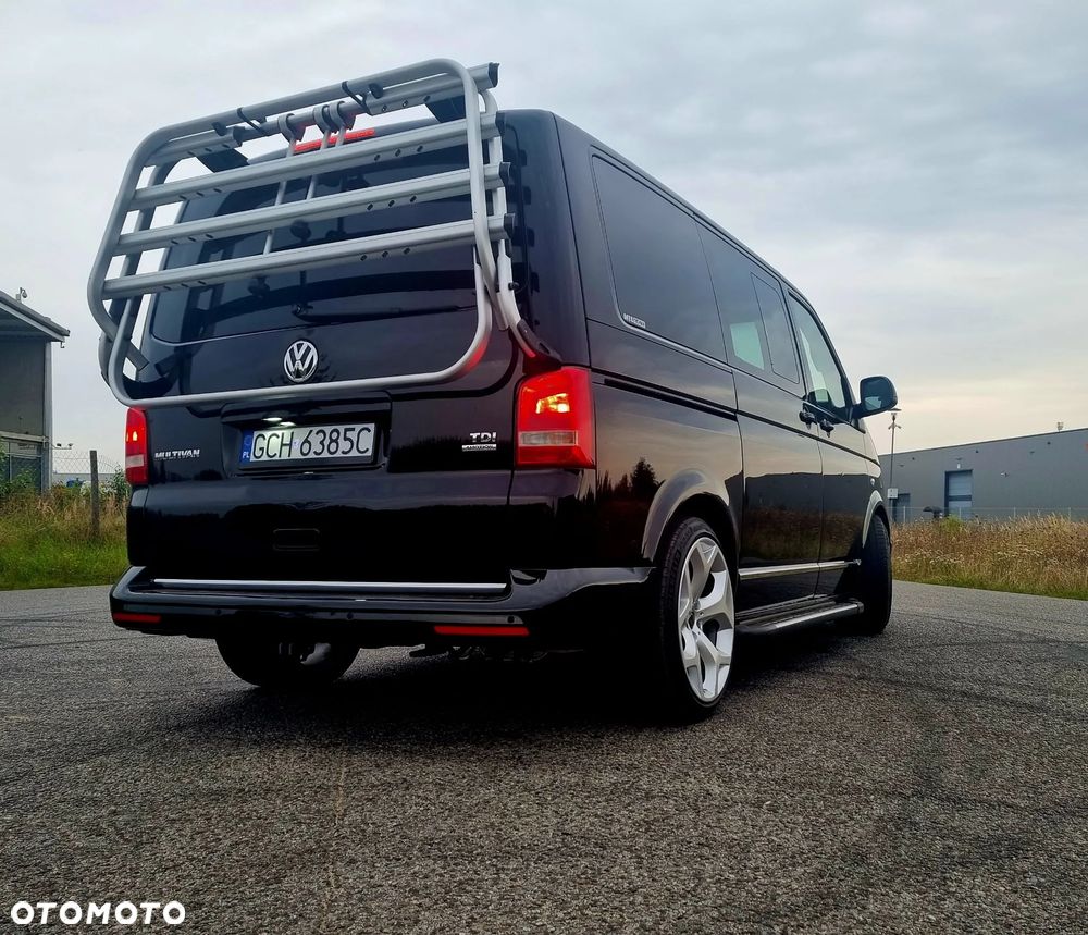 Volkswagen Multivan - 8
