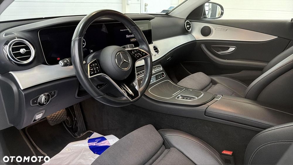 Mercedes-Benz Klasa E 220 d 4-Matic AMG/Avantgarde - 10