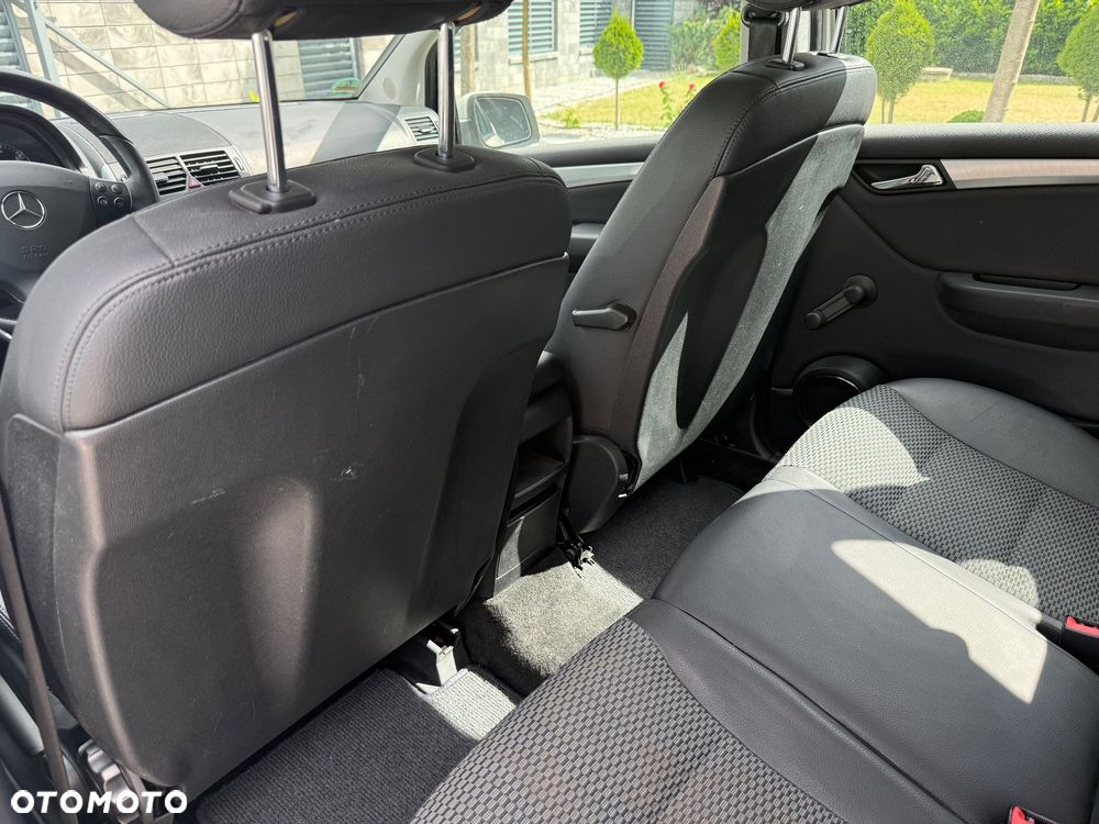 Mercedes-Benz Klasa A 180 BlueEFFICIENCY Avantgarde - 8