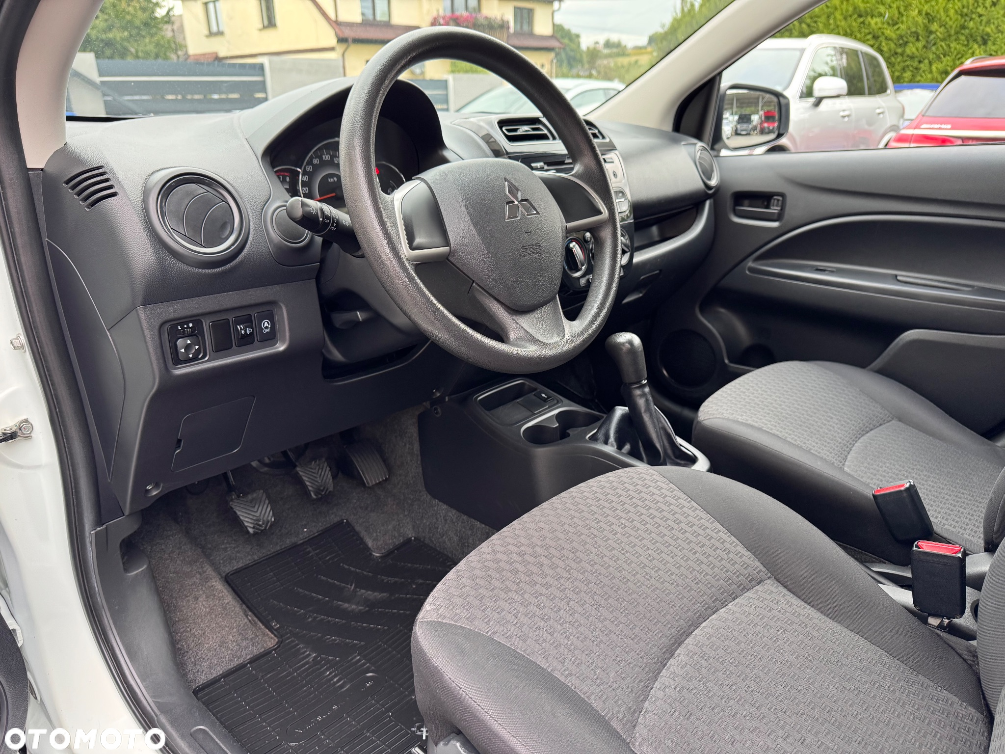 Mitsubishi Space Star 1.0 Intro Edition - 17