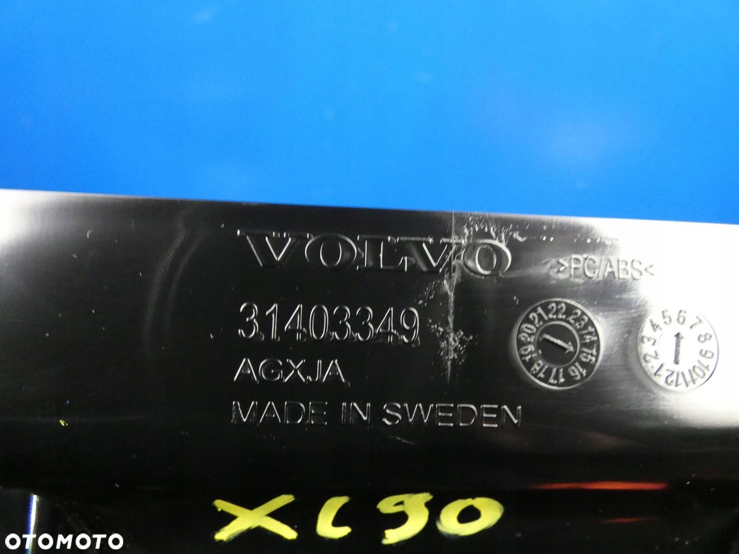 VOLVO XC90 II MOCOWANIE PODSTAWA MONITORA WYŚWIETLACZA - 3