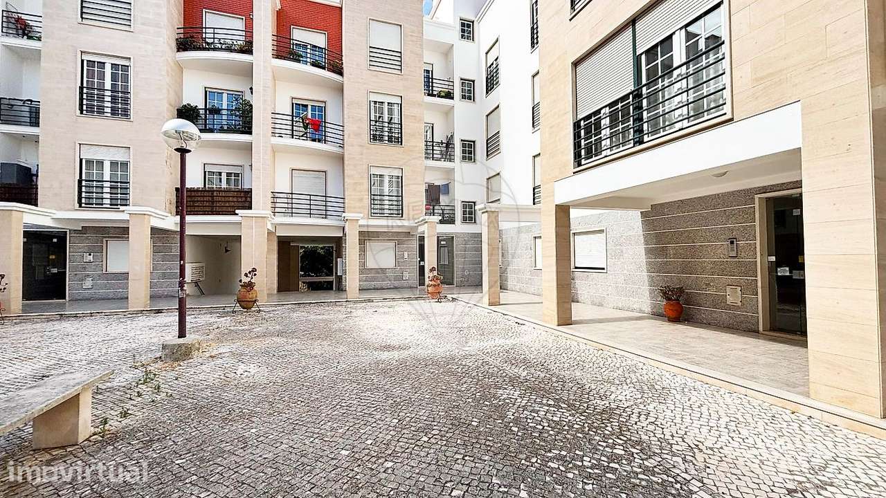 Apartamento T1 para arrendamento - Grande imagem: 2/15