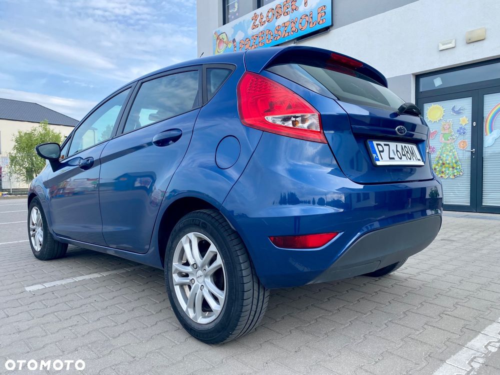 Ford Fiesta - 12