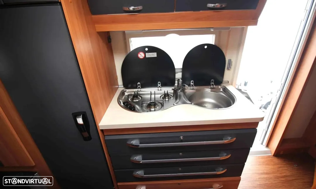 Hobby de-luxe - 10