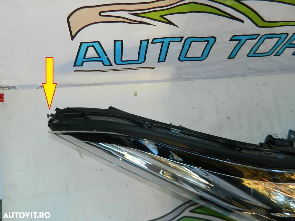 Far dreapta led Toyota CHR C-HR Facelift 2019-2022 cod 81110-F4180 - 4