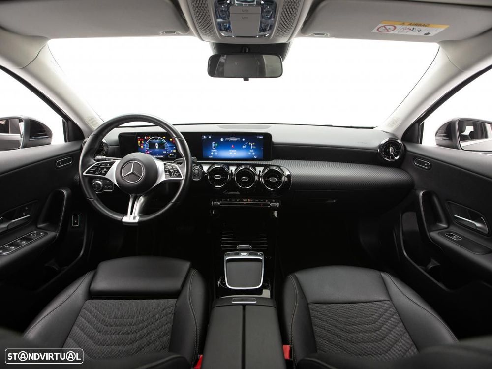 Mercedes-Benz A 250 e - 7