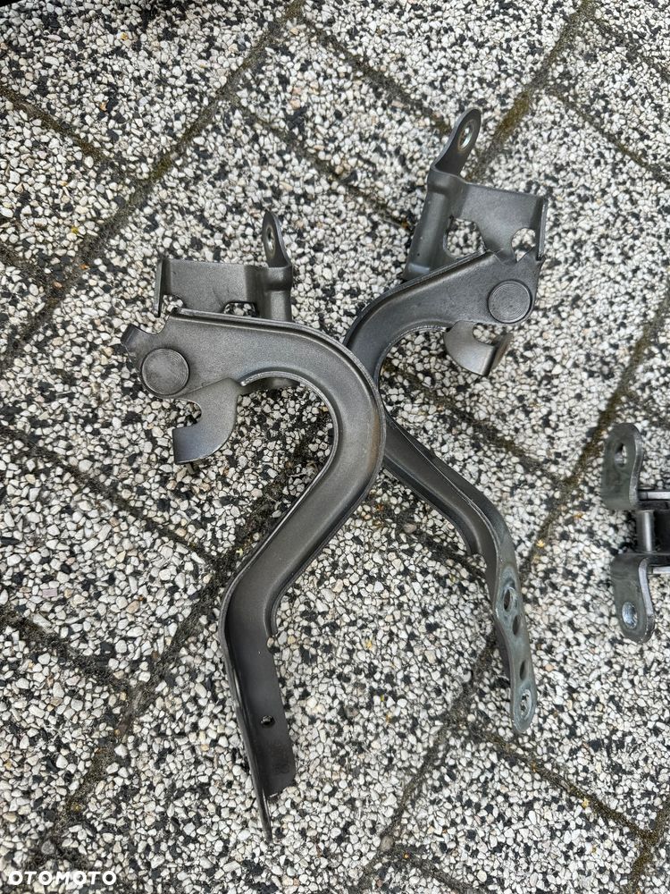 TOYOTA YARIS III 1G2 ZAWIAS MASKI KOMPLET PRAWY LEWY - 2