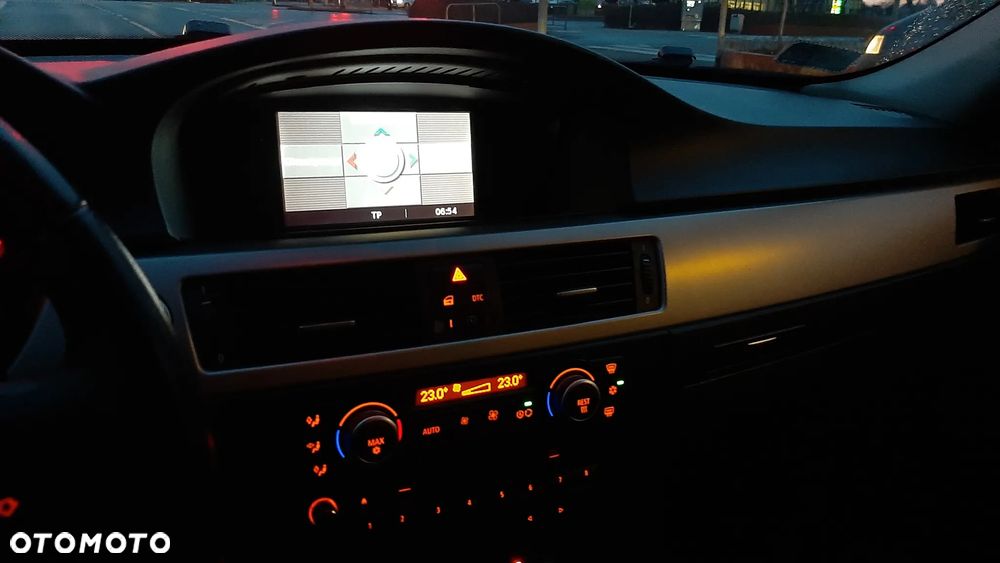 BMW Seria 3 320d - 19