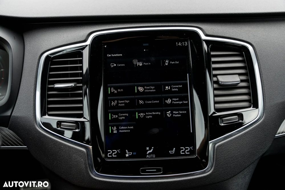 Volvo XC 90 D5 AWD Geartronic RDesign - 32