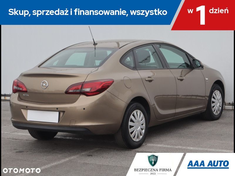 Opel Astra - 7