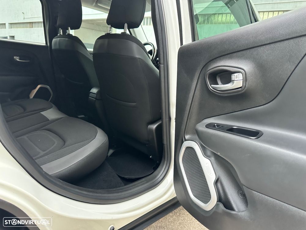 Jeep Renegade 1.6 MJD Limited - 27