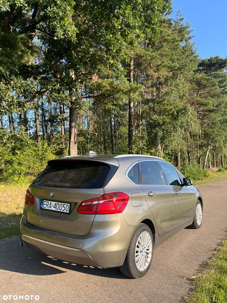 BMW Seria 2 218d Luxury Line - 4