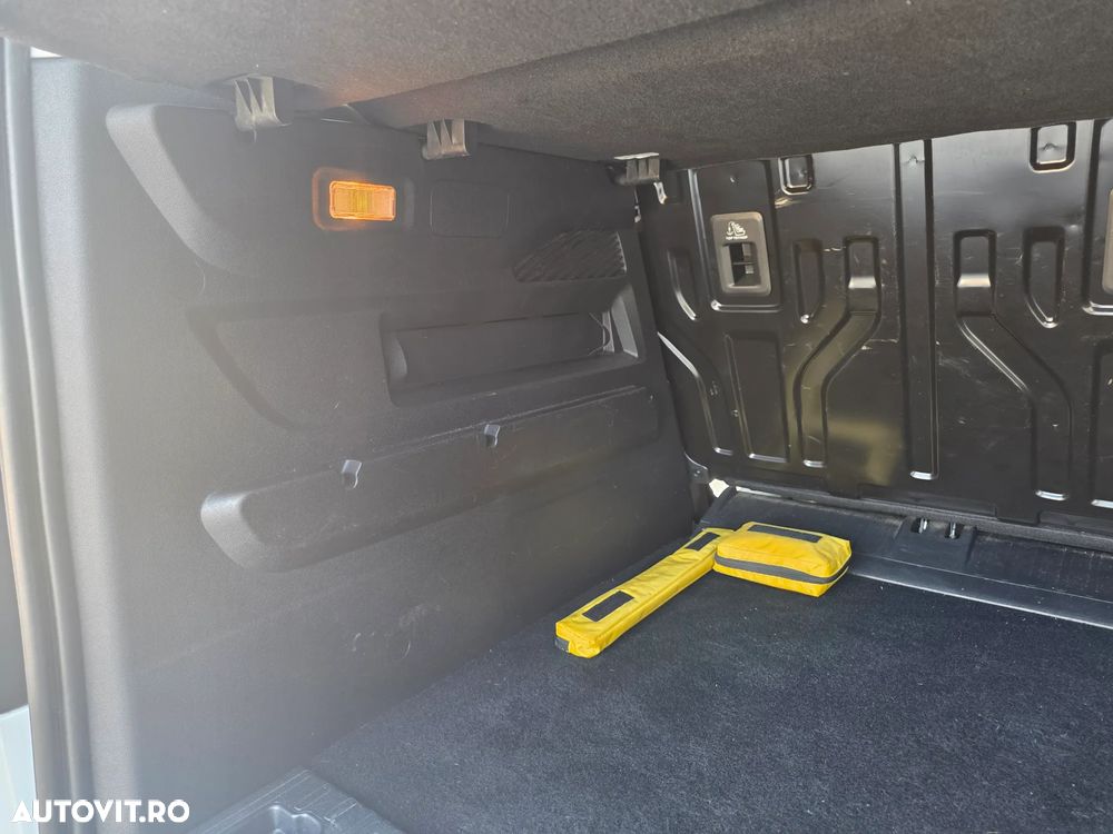 Opel Combo - 28