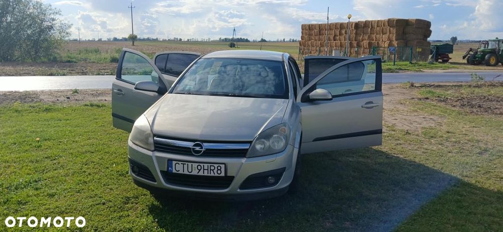 Opel Astra 2006 photo 4