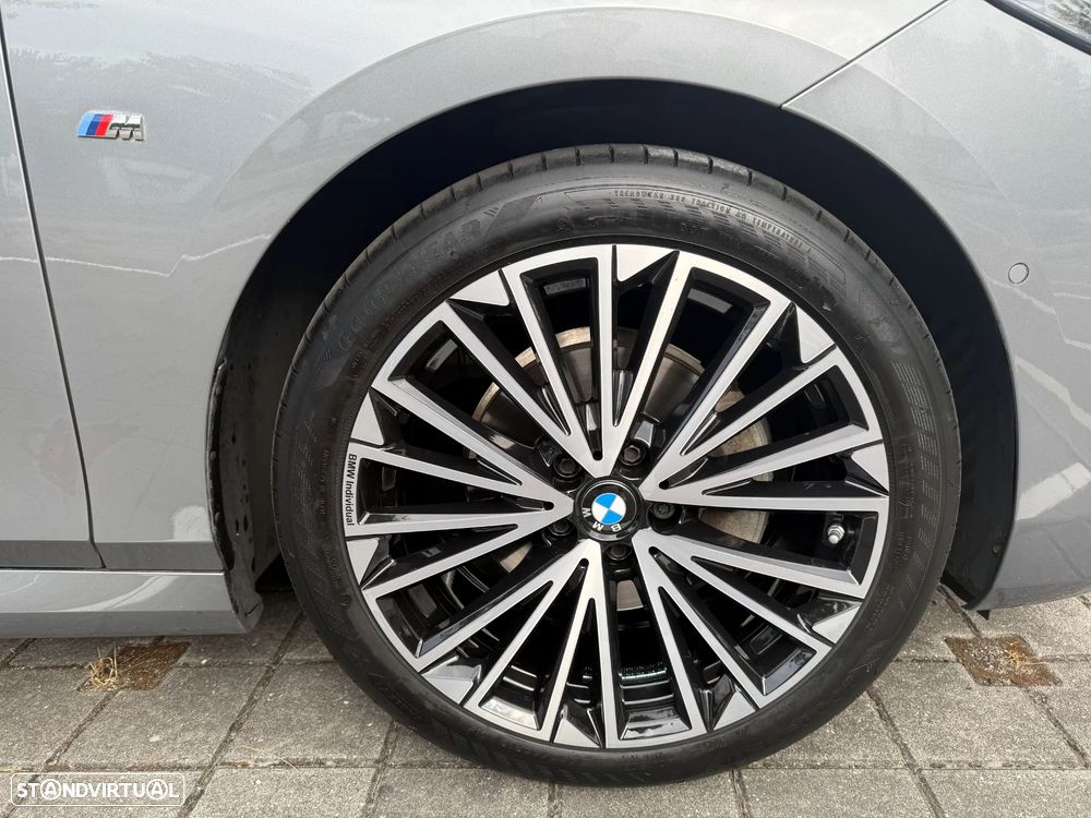 BMW 218 Active Tourer d Pack Desportivo M Auto - 51