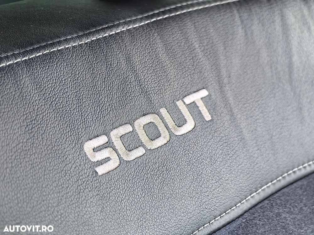Skoda Superb 2.0 TDI 4X4 DSG Scout - 23