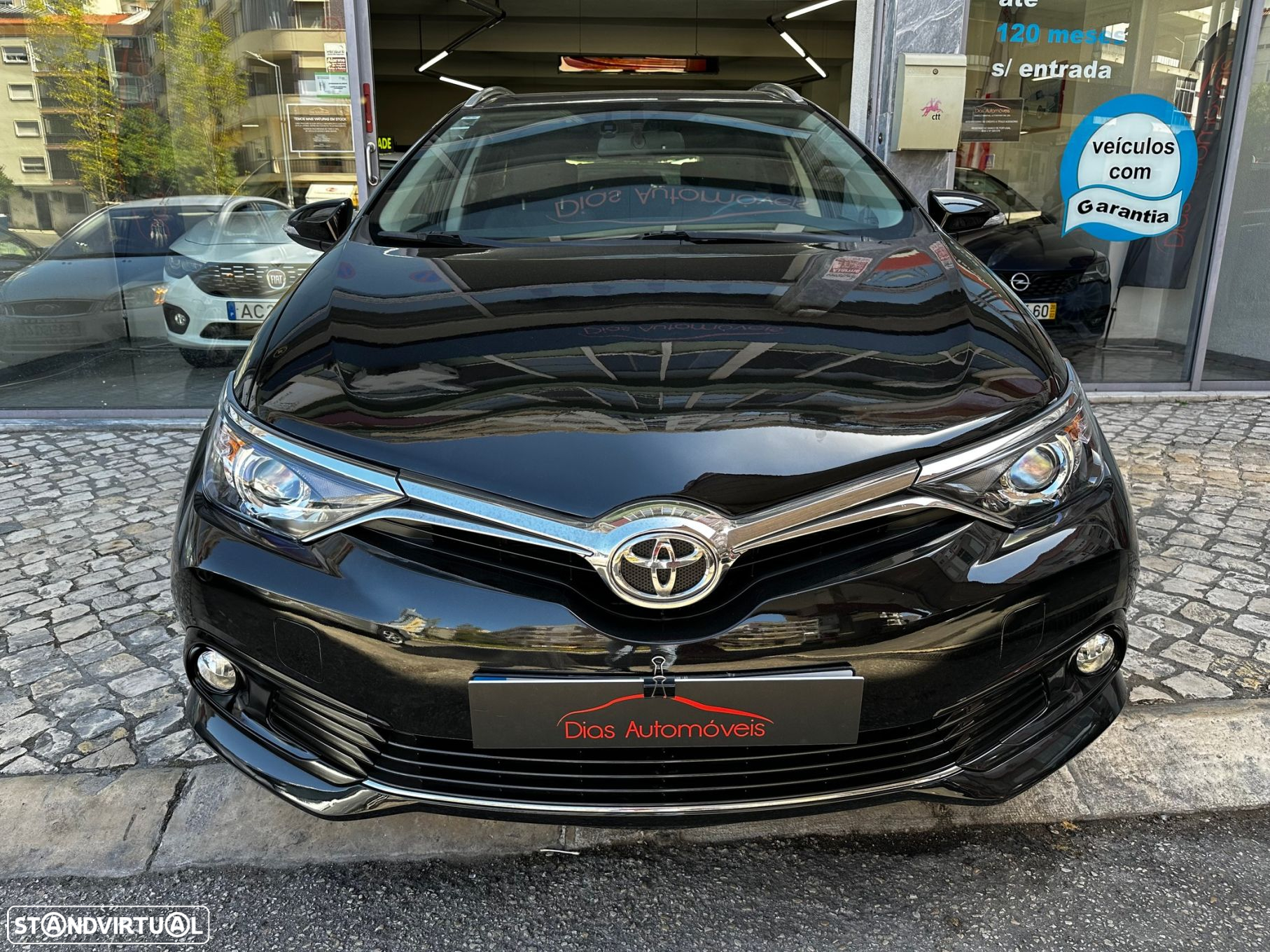 Toyota Auris Touring Sports 1.6 D-4D Exclusive+Navi - 2