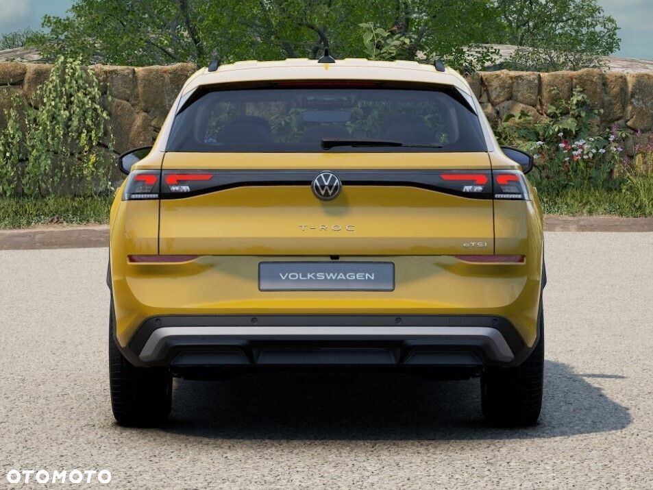 Volkswagen T-Roc - 4