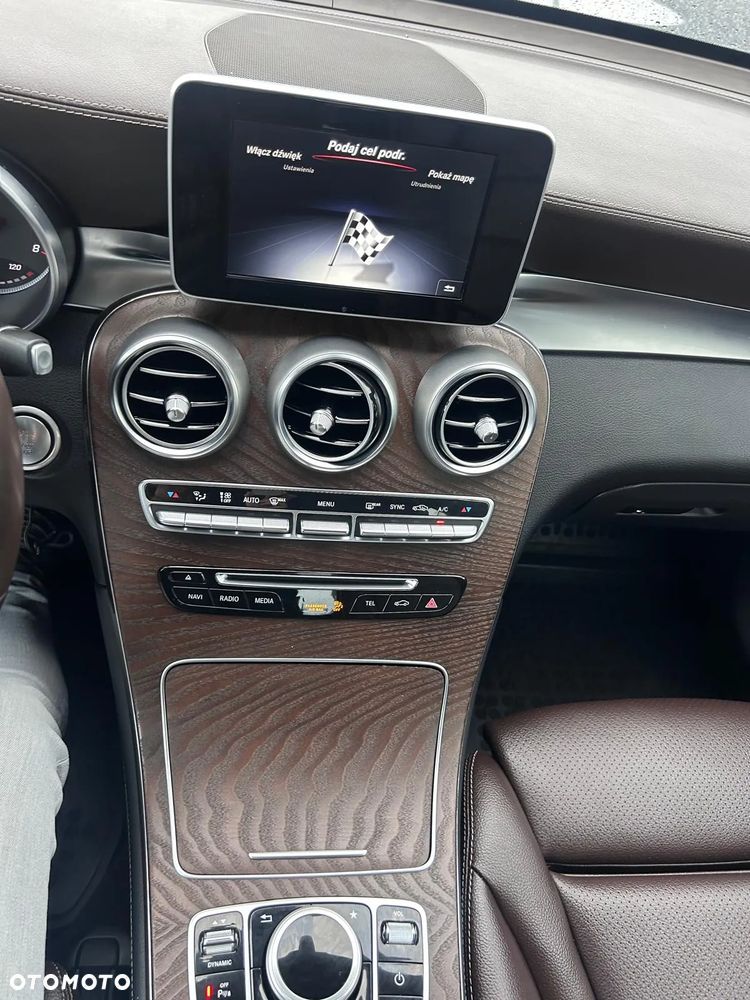 Mercedes-Benz GLC 250 4-Matic - 10
