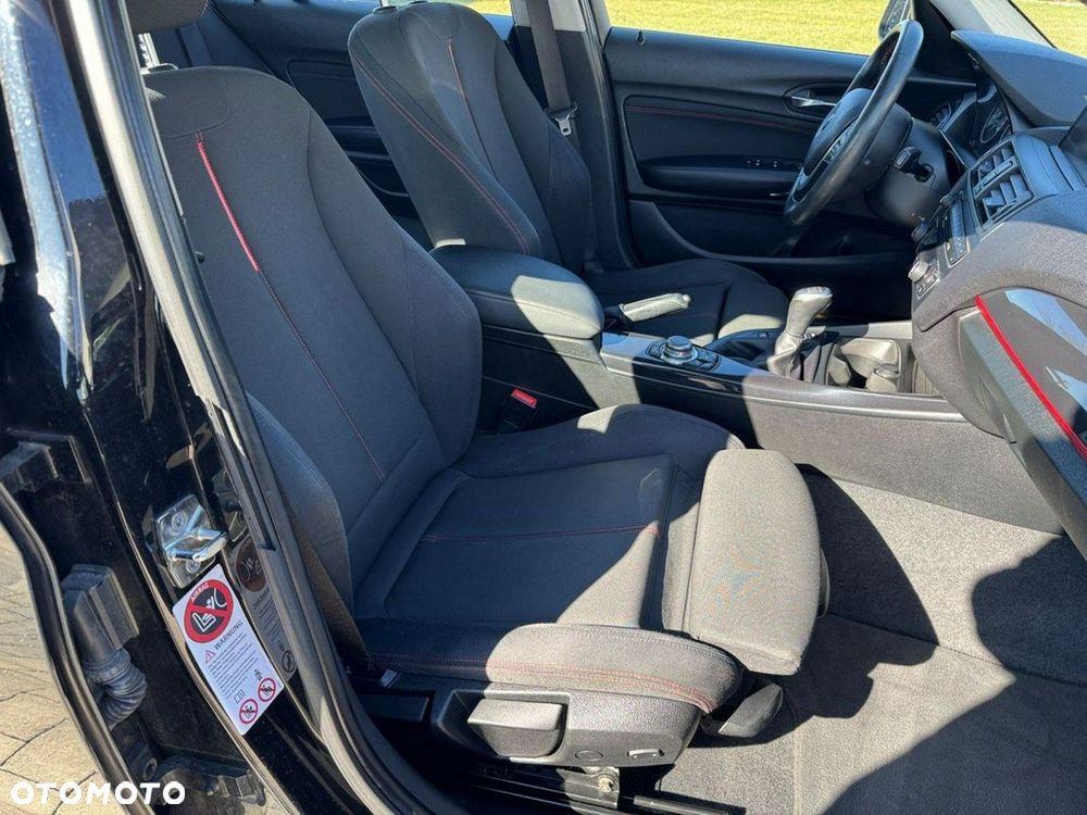 BMW Seria 1 118d Sport Line - 31