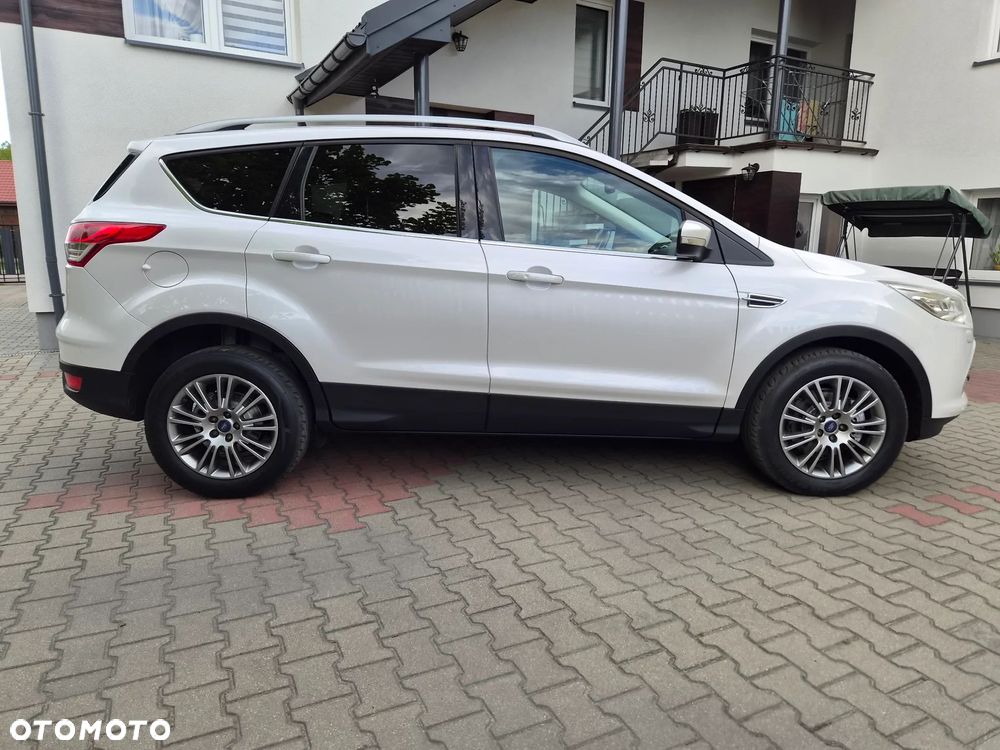 Ford Kuga 2.0 TDCi 4x4 Titanium - 3