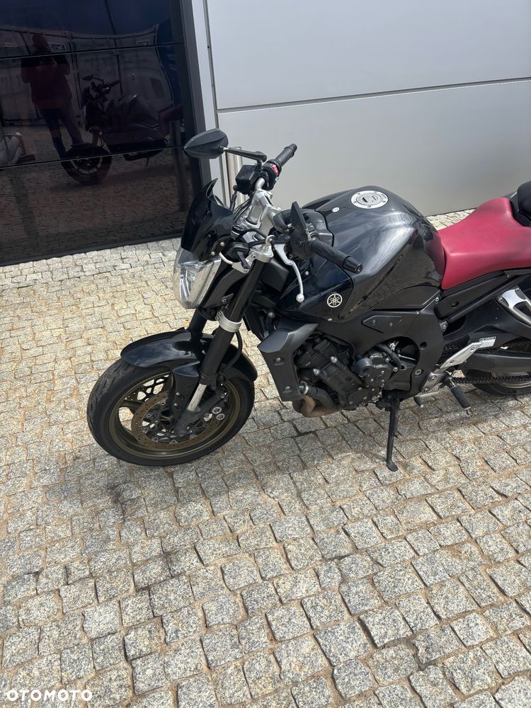 Yamaha FZ - 9