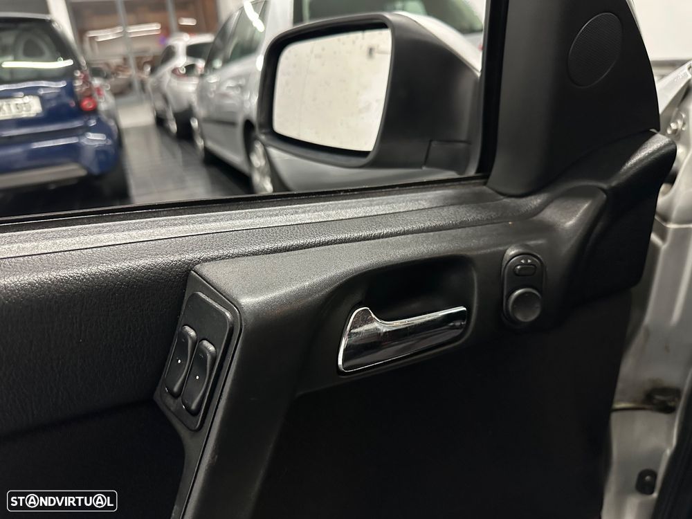 Opel Astra 1.4i 16V Sport - 15