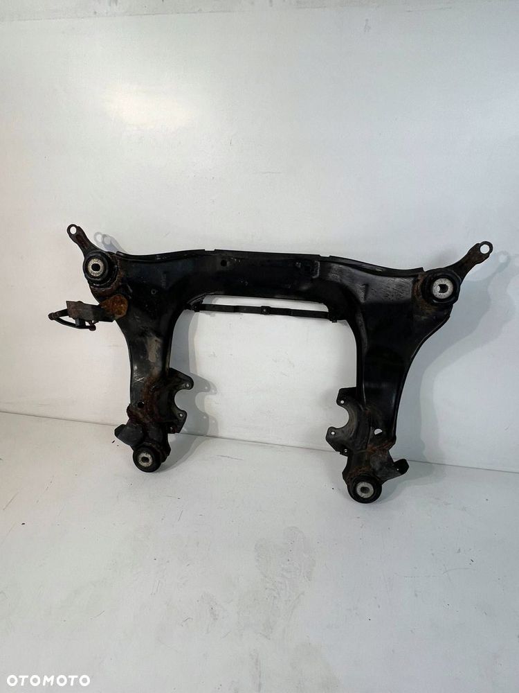 8E0 399 313 BN Rama pomocnicza przednia Audi A4 S4 B7 8E 8H 2007 - 1