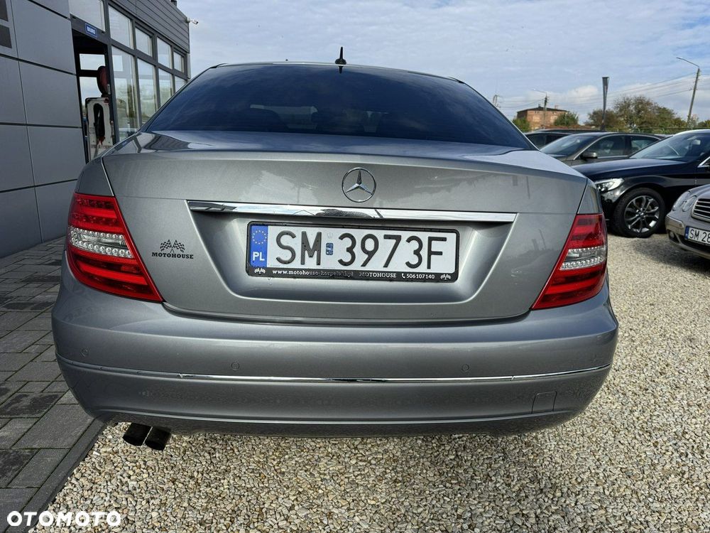 Mercedes-Benz Klasa C 180 BlueEFFICIENCY Avantgarde - 5