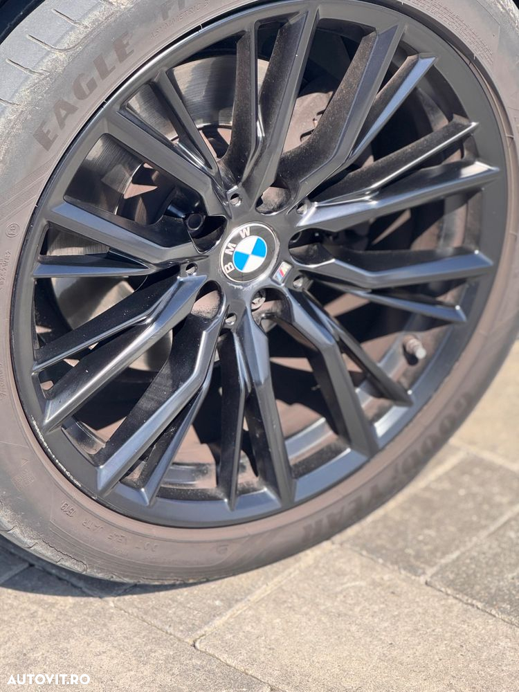 BMW Seria 3 320i AT - 31