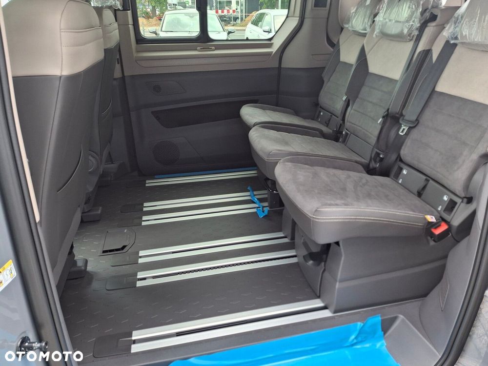 Volkswagen California - 36