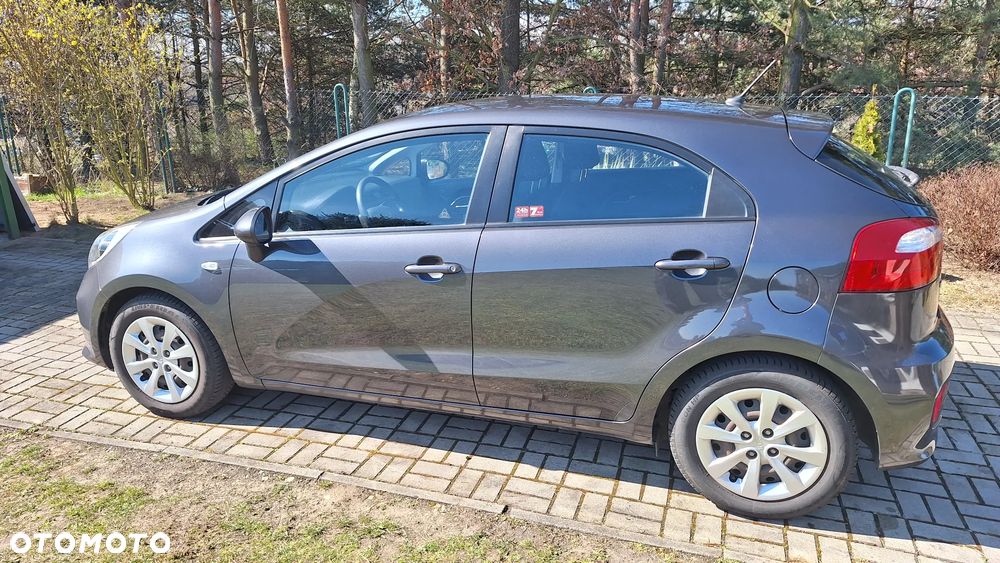 Kia Rio 1.2 M - 5