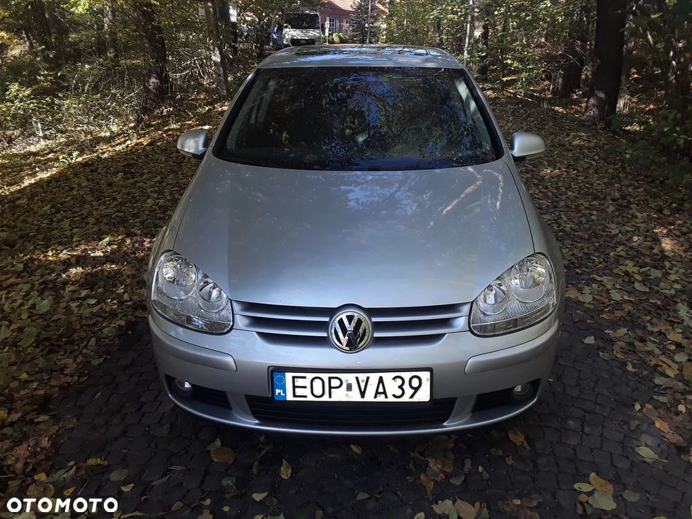Volkswagen Golf V 1.9 TDI Comfortline - 17
