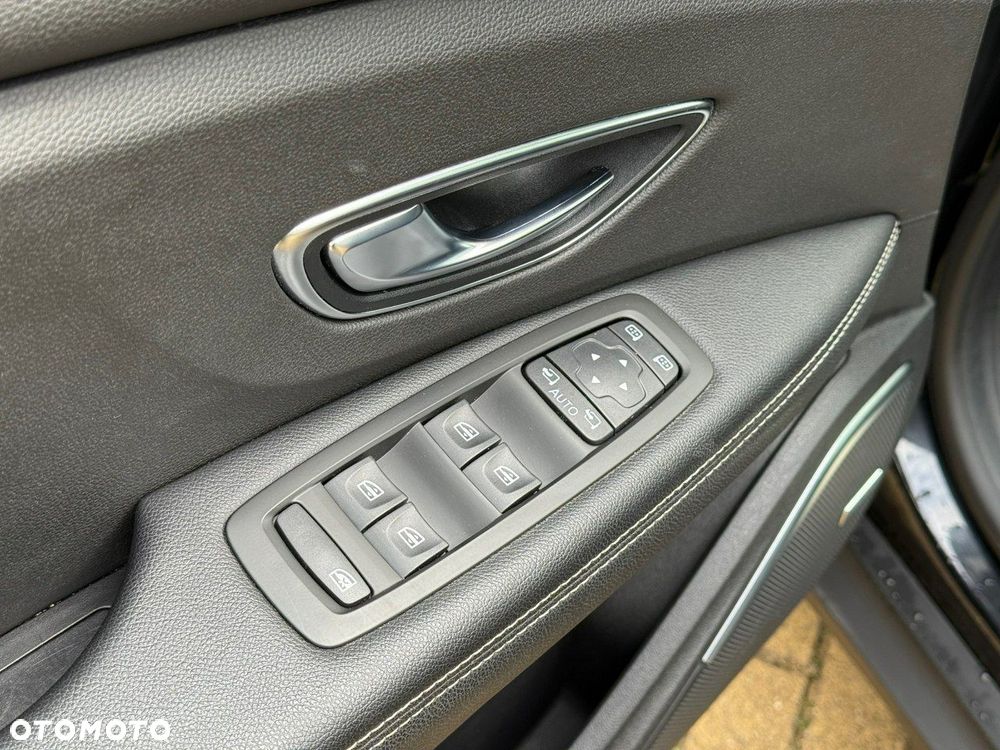 Renault Grand Scenic Gr 1.3 TCe FAP Intens EDC EU6d - 24