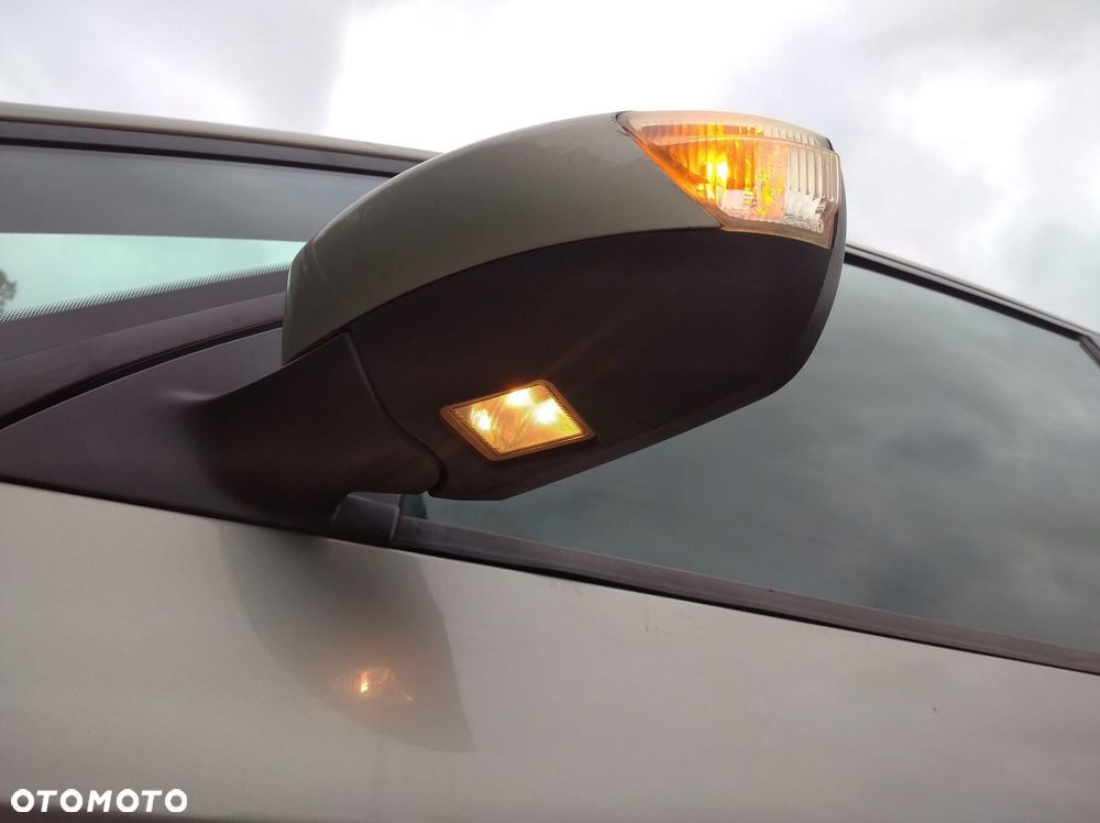 Ford S-Max 1.8 TDCi Trend - 14