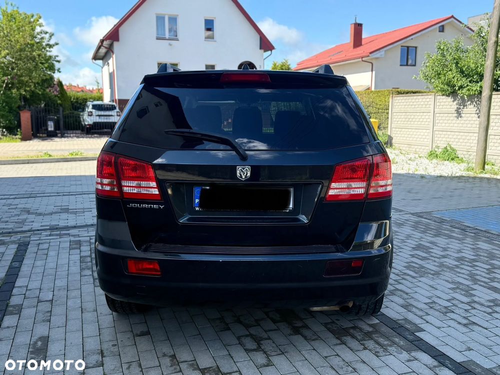 Dodge Journey - 8