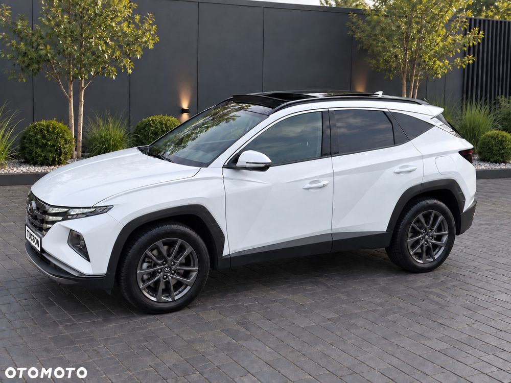 Hyundai Tucson 1.6 T-GDi HEV Executive 4WD - 3