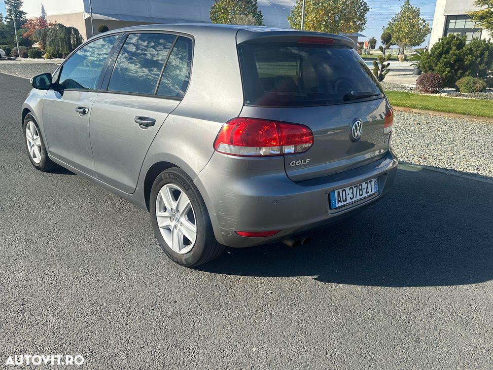 Volkswagen Golf - 3