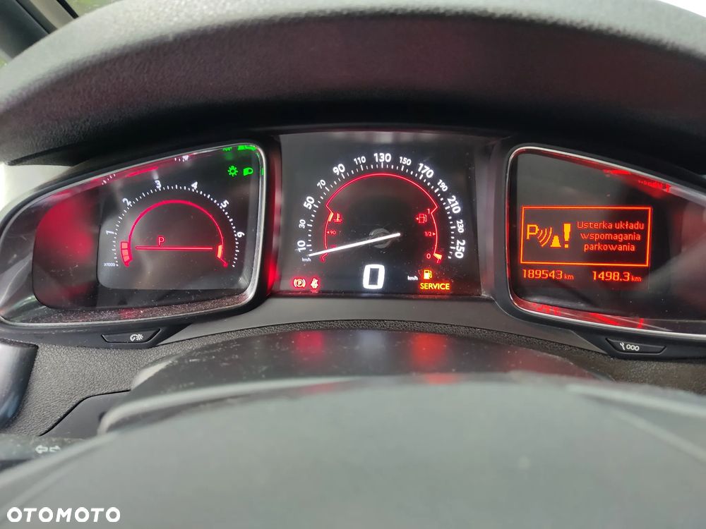 Citroën DS5 1.6 THP Chic S&S EAT6 - 27