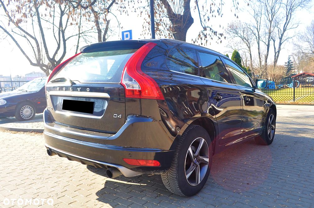 Volvo XC 60 D4 Drive-E R-Design Kinetic - 3